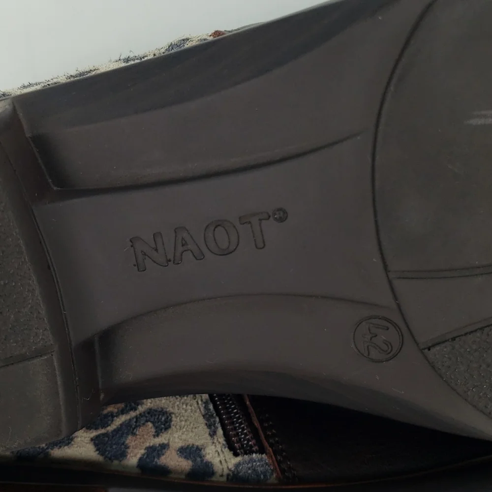 NAOT HELM BROWN LEATHER CHEETAH PRINT SUEDE SIDES ZIP BOOTIES WOMEN'S 42 L 11 - Picture 10 of 11